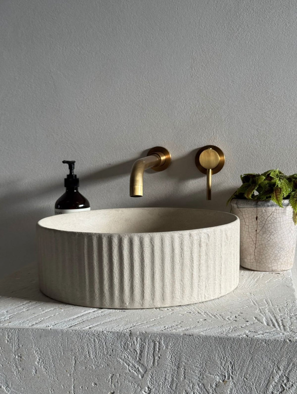 Fluted Concrete Basin