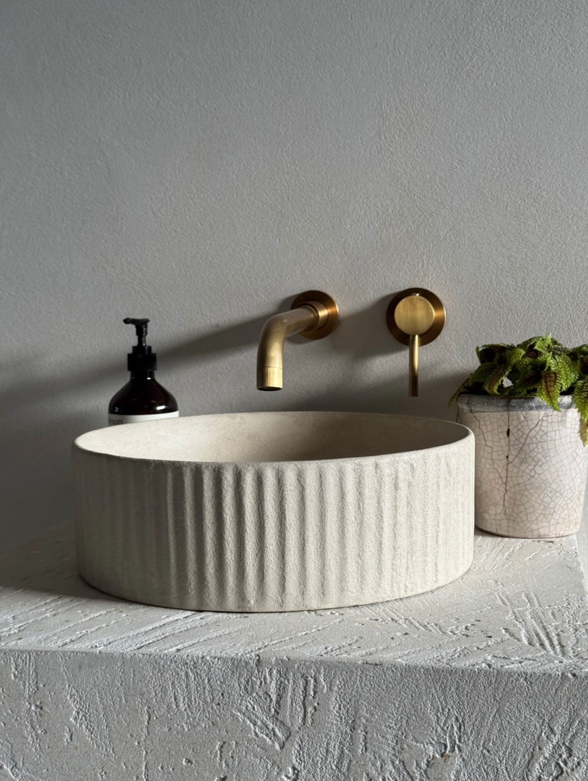 Fluted Concrete Basin